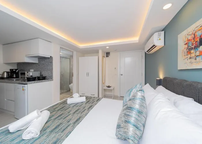 Studio Apartment