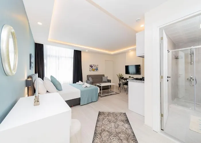 Studio Apartment
